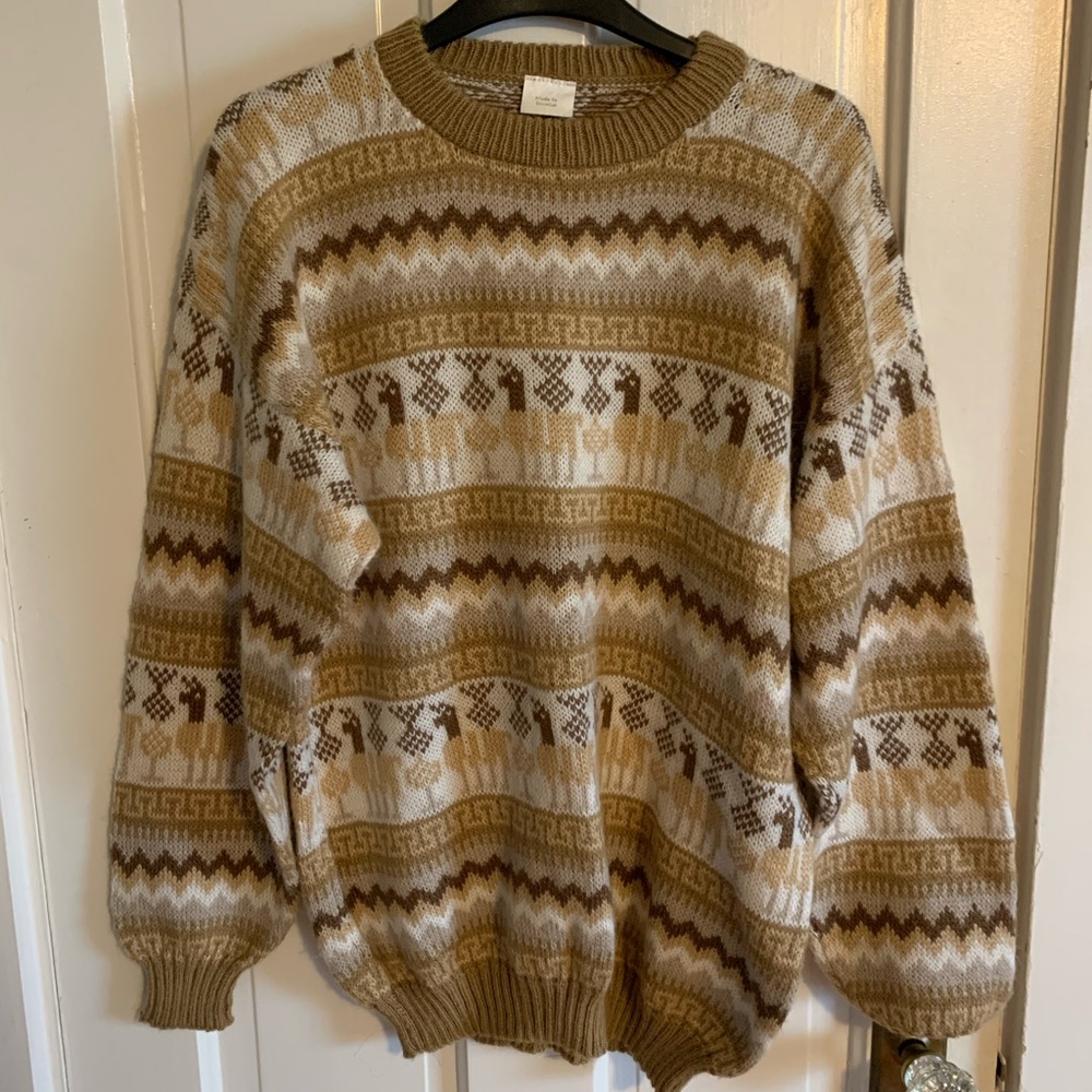 Vintage Alpaca Sweater with Alpaca Print 🦙